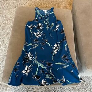 Leith XXS Ruffle Bottom Floral Dress